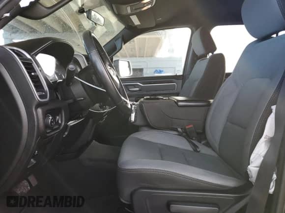 2022 Ram 1500 Big Horn z VIN 1C6RRFFG5NN428734, wystawiony jako Copart lot #69325465 z przebiegiem 55 864 mil mil oraz Nie do naprawy • Non repairable. Historia ofert i sprzedaży dostępna na DreamBid. Obrazek 7.