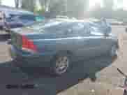 2009 Volvo S60 2.5T с VIN YV1RH592392733320, выставлен на аукционе Copart как лот 71502645 с пробегом 123 064 миль миль и Списание • Salvage title. История ставок и продаж доступна на DreamBid. Изображение 3.