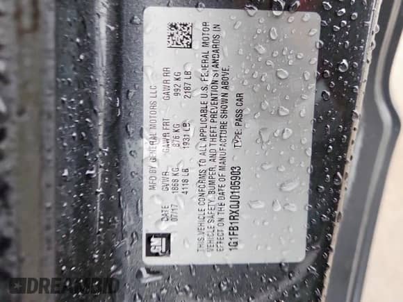 2018 Chevrolet Camaro 1LT с VIN 1G1FB1RX0J0105903, выставлен на аукционе Copart как лот 83927195 с пробегом 28 561 миль миль и Списание • Salvage title. История ставок и продаж доступна на DreamBid. Изображение 12.