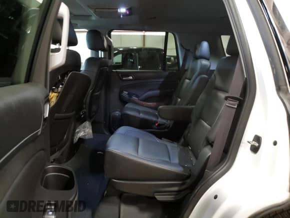 2015 Chevrolet Tahoe LTZ с VIN 1GNSKCKC3FR595045, выставлен на аукционе Copart как лот 64304845 с пробегом 150 535 миль миль и Чистый • Clean title. История ставок и продаж доступна на DreamBid. Изображение 11.