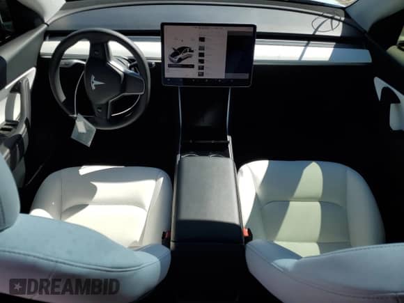 2021 Tesla Model Y Long Range with VIN 5YJYGDEEXMF112483, listed as a Copart auction lot 68286045 with 54,154 mi miles and Salvage title. Bid and sale history available at DreamBid. Image 8.