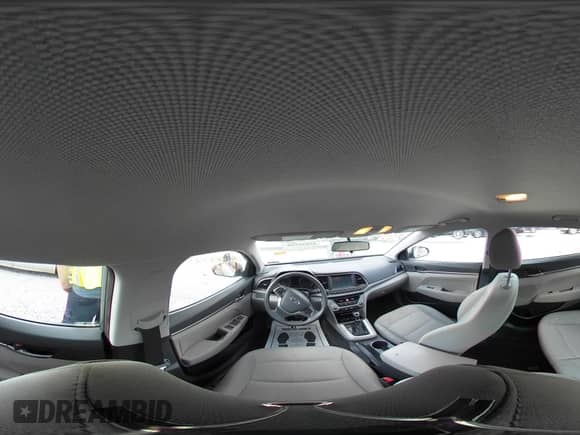 2017 Hyundai Elantra SE z VIN 5NPD84LF6HH056427, wystawiony jako IAAI lot #42826280 z przebiegiem 125 603 mil mil oraz . Historia ofert i sprzedaży dostępna na DreamBid. Obrazek 18.