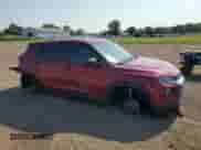 2021 Chevrolet TrailBlazer LS z VIN KL79MMS25MB020396, wystawiony jako Copart lot #66990135 z przebiegiem 82 994 mil mil oraz Szkoda całkowita • Salvage title. Historia ofert i sprzedaży dostępna na DreamBid. Obrazek 4.