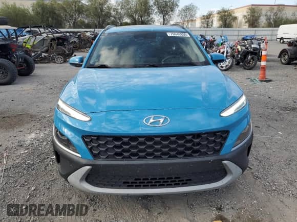 2022 Hyundai Kona SEL с VIN KM8K32AB1NU898096, выставлен на аукционе Copart как лот 70049855 с пробегом 47 746 миль миль и Списание • Salvage title. История ставок и продаж доступна на DreamBid. Изображение 5.