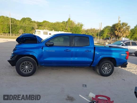 2024 Chevrolet Colorado 4WD LT с VIN 1GCPTCEK2R1140656, выставлен на аукционе IAAI как лот 41903659 с пробегом 19 698 миль миль и . История ставок и продаж доступна на DreamBid. Изображение 14.