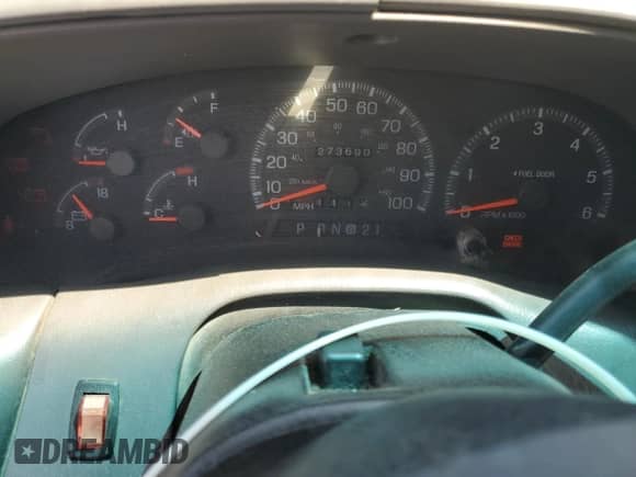 1998 Ford F-150 with VIN 1FTZX1763WKA58006, listed as a Copart auction lot 57264195 with 273,690 mi miles and Salvage title. Bid and sale history available at DreamBid. Image 9.