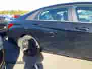 2022 Hyundai Elantra SEL с VIN 5NPLM4AGXNH070667, выставлен на аукционе IAAI как лот 43058462 с пробегом 51 949 миль миль и . История ставок и продаж доступна на DreamBid. Изображение 17.