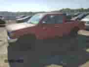 1995 Toyota Tacoma z VIN 4TAUN53B9SZ077425, wystawiony jako Copart lot #70768285 z przebiegiem 124 789 mil mil oraz Czysty tytuł • Clean title. Historia ofert i sprzedaży dostępna na DreamBid. Obrazek 1.