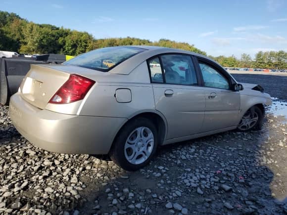 2004 Saturn ION ION 2 with VIN 1G8AJ52F84Z143791, listed as a Copart auction lot 81827075 with Not provided miles and Salvage title. Bid and sale history available at DreamBid. Image 3.