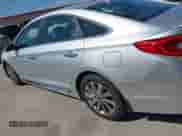 2015 Hyundai Sonata Limited с VIN 5NPE34AF9FH140633, выставлен на аукционе IAAI как лот 42802494 с пробегом 148 410 миль миль и . История ставок и продаж доступна на DreamBid. Изображение 14.