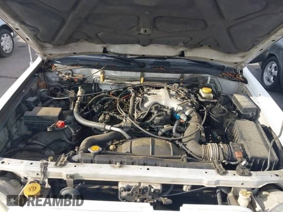 2000 Nissan Pathfinder XE z VIN JN8AR07S5YW442058, wystawiony jako IAAI lot #42985129 z przebiegiem Nie podano mil oraz . Historia ofert i sprzedaży dostępna na DreamBid. Obrazek 10.