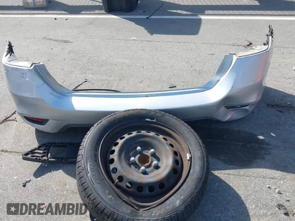 2019 Nissan Sentra S с VIN 3N1AB7AP8KY429238, выставлен на аукционе IAAI как лот 43247486 с пробегом Не указан миль и . История ставок и продаж доступна на DreamBid. Изображение 11.