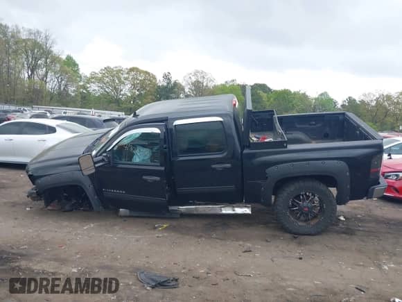 2013 Chevrolet Silverado 1500 LS z VIN 3GCPCREA7DG127096, wystawiony jako IAAI lot #41908908 z przebiegiem 136 794 mil mil oraz . Historia ofert i sprzedaży dostępna na DreamBid. Obrazek 13.