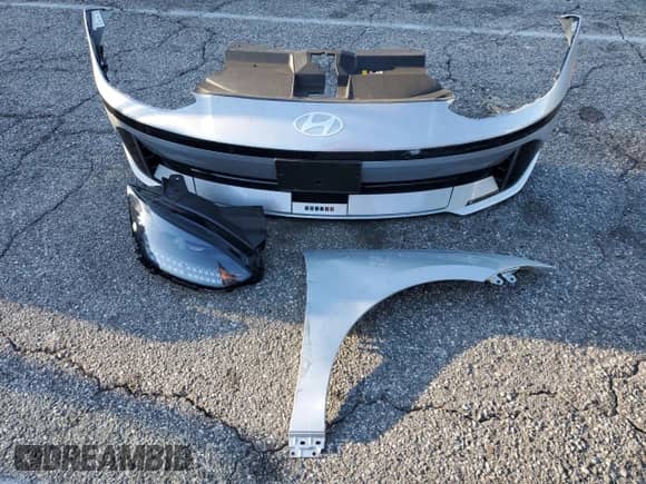 2025 Hyundai Ioniq 6 SEL с VIN KMHM34AA1SA098701, выставлен на аукционе Copart как лот 69697605 с пробегом 1 848 миль миль и Списание • Salvage title. История ставок и продаж доступна на DreamBid. Изображение 12.