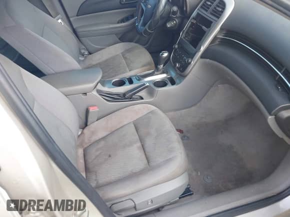 2014 Chevrolet Malibu LS с VIN 1G11B5SL0EF220447, выставлен на аукционе IAAI как лот 43256045 с пробегом 178 284 миль миль и . История ставок и продаж доступна на DreamBid. Изображение 5.