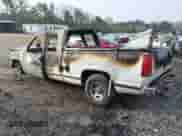 1997 Chevrolet Silverado 1500 z VIN 1GCEC19M0VE199506, wystawiony jako IAAI lot #41515389 z przebiegiem Nie podano mil oraz . Historia ofert i sprzedaży dostępna na DreamBid. Obrazek 3.