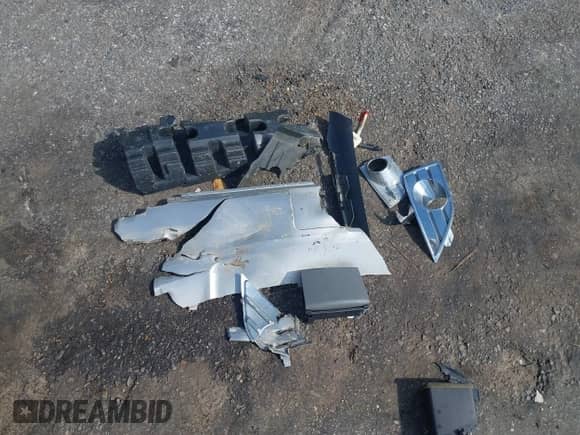 2006 Nissan Frontier XE with VIN 1N6BD06T36C477640, listed as a IAAI auction lot 42851230 with 147,193 mi miles and . Bid and sale history available at DreamBid. Image 12.