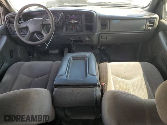 2006 Chevrolet Silverado 1500 LS with VIN 1GCEC19XX6Z276676, listed as a Copart auction lot 69102675 with 266,266 mi miles and Salvage title. Bid and sale history available at DreamBid. Image 8.