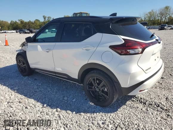 2023 Nissan Kicks SR with VIN 3N1CP5DV1PL484241, listed as a Copart auction lot 84735155 with 20,919 mi miles and Salvage title. Bid and sale history available at DreamBid. Image 2.