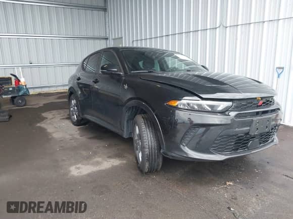 2024 Dodge Hornet R/T с VIN ZACPDFCWXR3A25153, выставлен на аукционе IAAI как лот 40207905 с пробегом 10 705 миль миль и . История ставок и продаж доступна на DreamBid. Изображение 1.