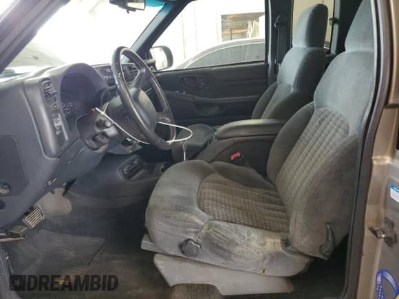 2000 Chevrolet S-10 LS ZR2 с VIN 1GCCT19W5Y8178582, выставлен на аукционе Copart как лот 57408875 с пробегом 264 571 миль миль и Списание • Salvage title. История ставок и продаж доступна на DreamBid. Изображение 7.