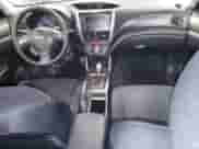 2012 Subaru Forester X Premium z VIN JF2SHBDC0CH431365, wystawiony jako Copart lot #68971585 z przebiegiem 71 752 mil mil oraz Czysty tytuł • Clean title. Historia ofert i sprzedaży dostępna na DreamBid. Obrazek 8.