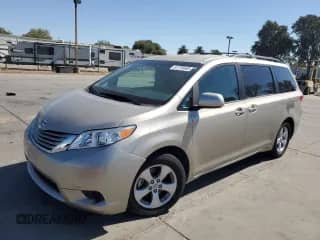 2017 Toyota Sienna LE with VIN 5TDKZ3DC1HS867498, listed as a Copart auction lot 81735565 with 68,244 mi miles and Salvage title. Bid and sale history available at DreamBid. Image 1.
