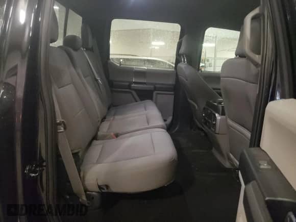 2020 Ford F-150 XLT с VIN 1FTEW1E4XLKF38395, выставлен на аукционе Copart как лот 81806255 с пробегом 83 565 миль миль и Списание • Salvage title. История ставок и продаж доступна на DreamBid. Изображение 10.