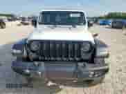 2023 Jeep Wrangler Sport S с VIN 1C4HJXDG5PW502753, выставлен на аукционе Copart как лот 64839795 с пробегом 52 018 миль миль и Чистый • Clean title. История ставок и продаж доступна на DreamBid. Изображение 5.