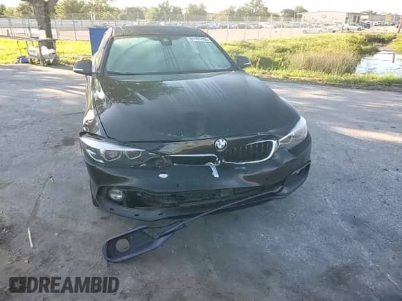 2019 BMW 4 Series 430i xDrive с VIN WBA4J3C58KBL07024, выставлен на аукционе Copart как лот 81101485 с пробегом 119 667 миль миль и На запчасти • Non repairable. История ставок и продаж доступна на DreamBid. Изображение 13.