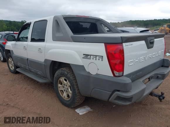 2002 Chevrolet Avalanche с VIN 3GNEC13T22G164526, выставлен на аукционе IAAI как лот 42915632 с пробегом 174 064 миль миль и . История ставок и продаж доступна на DreamBid. Изображение 3.