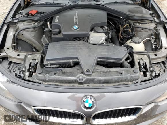 2013 BMW 3 Series 328i xDrive с VIN WBA3B5C55DF596430, выставлен на аукционе Copart как лот 66877875 с пробегом 112 891 миль миль и Списание • Salvage title. История ставок и продаж доступна на DreamBid. Изображение 11.