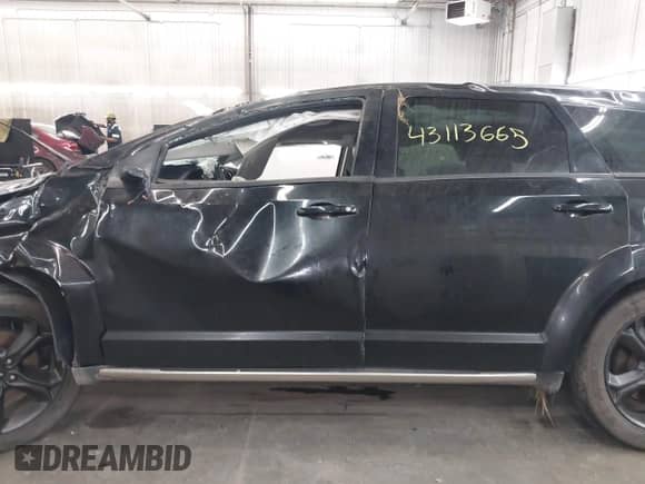 2018 Dodge Journey Crossroad z VIN 3C4PDDGG2JT467079, wystawiony jako IAAI lot #43113665 z przebiegiem 75 469 mil mil oraz . Historia ofert i sprzedaży dostępna na DreamBid. Obrazek 14.
