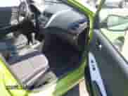 2013 Hyundai Accent SE с VIN KMHCU5AE0DU103390, выставлен на аукционе IAAI как лот 43010256 с пробегом 95 419 миль миль и . История ставок и продаж доступна на DreamBid. Изображение 5.