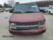 1996 Chevrolet Astro z VIN 1GNDM19W2TB176437, wystawiony jako Copart lot #43742395 z przebiegiem 213 464 mil mil oraz Szkoda całkowita • Salvage title. Historia ofert i sprzedaży dostępna na DreamBid. Obrazek 5.