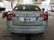 2017 Volvo S60 Inscription Platinum с VIN LYV402TM0HB130872, выставлен на аукционе Copart как лот 86848694 с пробегом 124 827 миль миль и Списание • Salvage title. История ставок и продаж доступна на DreamBid. Изображение 6.