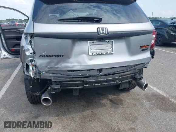 2023 Honda Passport TrailSport с VIN 5FNYF8H68PB043019, выставлен на аукционе IAAI как лот 42456931 с пробегом 7 311 миль миль и . История ставок и продаж доступна на DreamBid. Изображение 6.