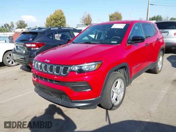 2023 Jeep Compass Sport с VIN 3C4NJDAN2PT573466, выставлен на аукционе IAAI как лот 43085415 с пробегом 28 105 миль миль и . История ставок и продаж доступна на DreamBid. Изображение 17.