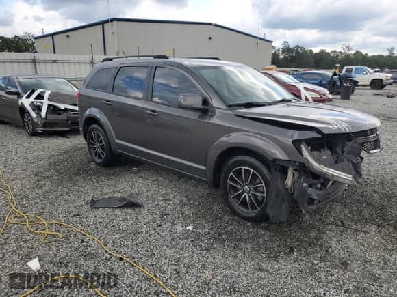 2018 Dodge Journey SE z VIN 3C4PDCAB5JT529517, wystawiony jako Copart lot #67180345 z przebiegiem 160 404 mil mil oraz Szkoda całkowita • Salvage title. Historia ofert i sprzedaży dostępna na DreamBid. Obrazek 4.