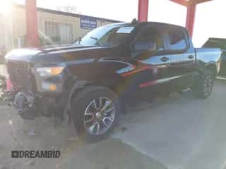 2022 Chevrolet Silverado 1500 Custom z VIN 1GCPDBEK3NZ506563, wystawiony jako IAAI lot #43285149 z przebiegiem 17 357 mil mil oraz . Historia ofert i sprzedaży dostępna na DreamBid. Obrazek 2.