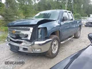 2013 Chevrolet Silverado 1500 LT с VIN 1GCRKSE78DZ324253, выставлен на аукционе IAAI как лот 42962249 с пробегом 208 385 миль миль и . История ставок и продаж доступна на DreamBid. Изображение 2.