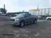 2010 Toyota Tundra с VIN 5TFUY5F16AX141008, выставлен на аукционе IAAI как лот 42952206 с пробегом 140 458 миль миль и . История ставок и продаж доступна на DreamBid. Изображение 2.