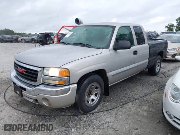 2004 GMC Sierra 1500 SLE with VIN 2GTEC19T641301995, listed as a IAAI auction lot 42977701 with 155,727 mi miles and . Bid and sale history available at DreamBid. Image 2.