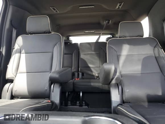 2024 Chevrolet Suburban Premier с VIN 1GNSKFKD4RR372611, выставлен на аукционе Copart как лот 53961485 с пробегом 7 243 миль миль и Списание • Salvage title. История ставок и продаж доступна на DreamBid. Изображение 10.