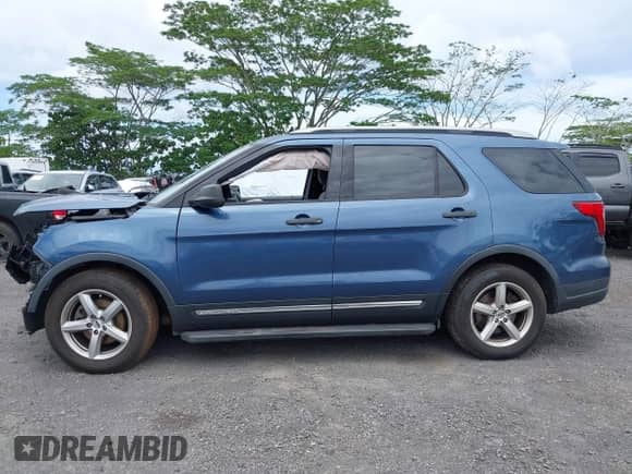 2018 Ford Explorer with VIN 1FM5K7BH6JGC36877, listed as a IAAI auction lot 42195431 with 70,372 mi miles and . Bid and sale history available at DreamBid. Image 14.