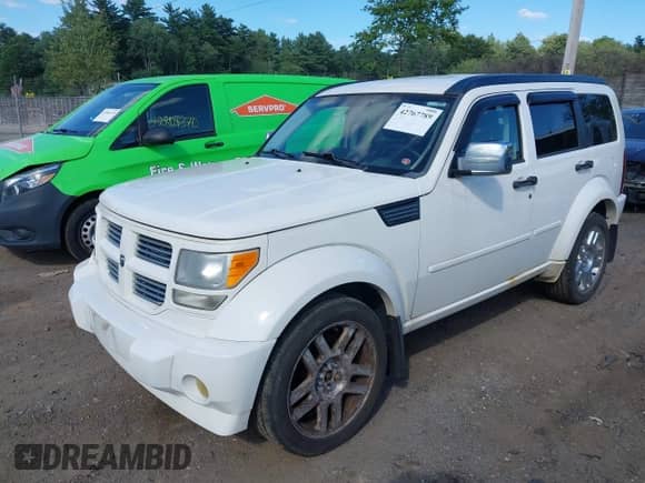 2007 Dodge Nitro R/T with VIN 1D8GU58667W612737, listed as a IAAI auction lot 42767789 with 256,953 mi miles and . Bid and sale history available at DreamBid. Image 2.