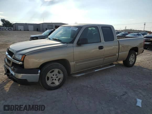 2005 Chevrolet Silverado 1500 LS with VIN 2GCEC19V251201136, listed as a Copart auction lot 86497015 with 236,200 mi miles and Salvage title. Bid and sale history available at DreamBid. Image 1.