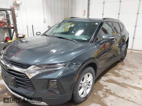 2019 Chevrolet Blazer with VIN 3GNKBGRS3KS692872, listed as a IAAI auction lot 42609637 with 100,668 mi miles and . Bid and sale history available at DreamBid. Image 20.