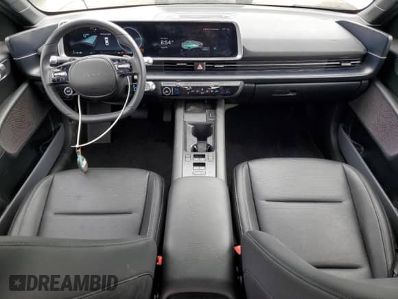 2025 Hyundai Ioniq 6 SEL с VIN KMHM34AA4SA091063, выставлен на аукционе Copart как лот 55520585 с пробегом 9 610 миль миль и Списание • Salvage title. История ставок и продаж доступна на DreamBid. Изображение 8.