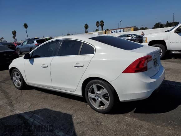 2012 Volvo S60 T5 с VIN YV1622FS2C2112181, выставлен на аукционе Copart как лот 85720475 с пробегом 127 757 миль миль и Списание • Salvage title. История ставок и продаж доступна на DreamBid. Изображение 2.